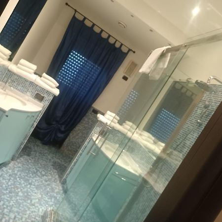 Residence Taverna Piacenza Kültér fotó